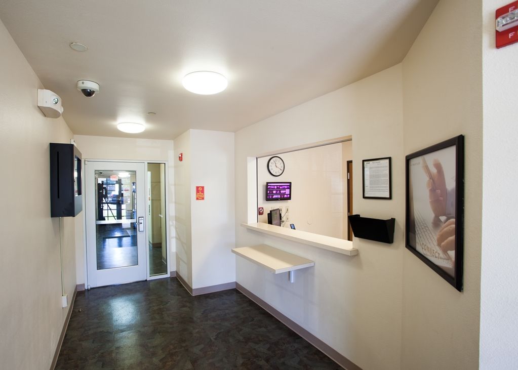 Woodspring Suites Orlando West - Клермон Интерьер фото